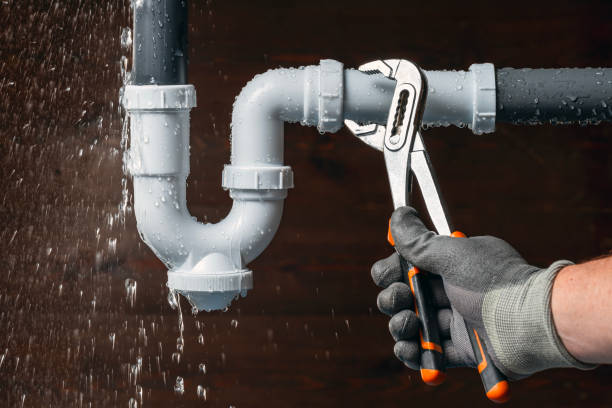 Professional Leak Detection technician working in Brant Rock, MA